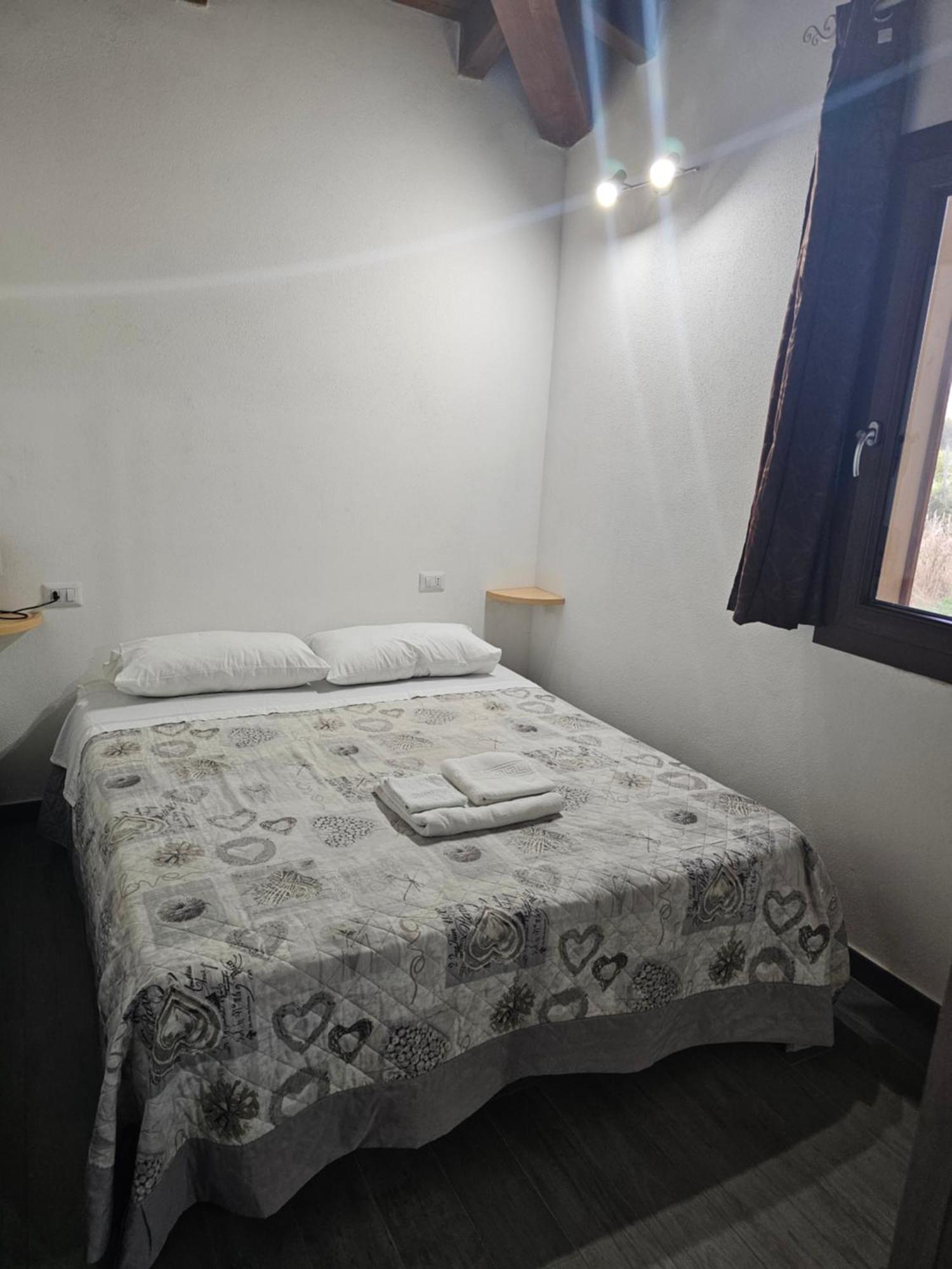 Roby'S House, Vivi La Vacanza In Relax Marrubiu Room photo
